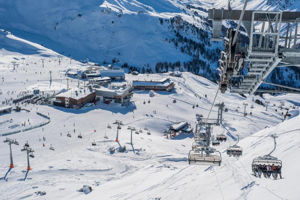 Hotel St. Nikolaus Ischgl Bagian luar foto